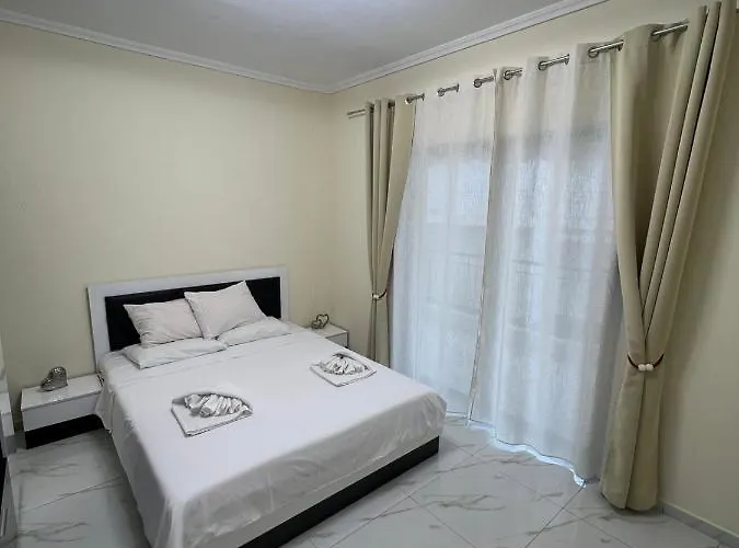 Paradise Luxury * Nea Kallikrateia